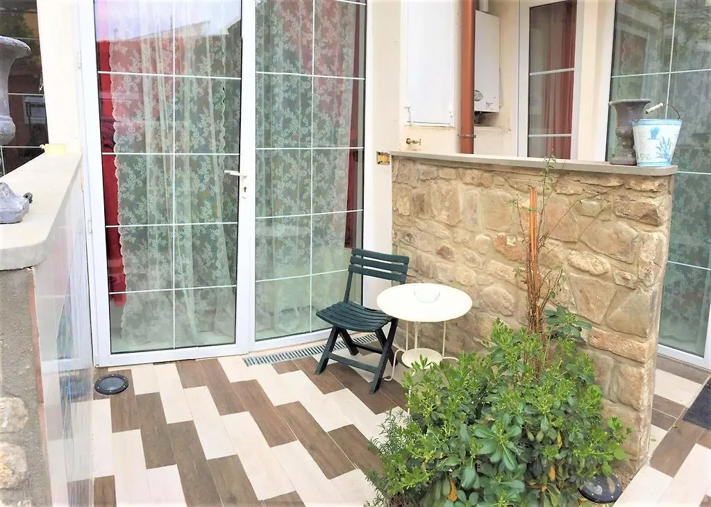 Art Garden Zanobi Apartment Florence Italy